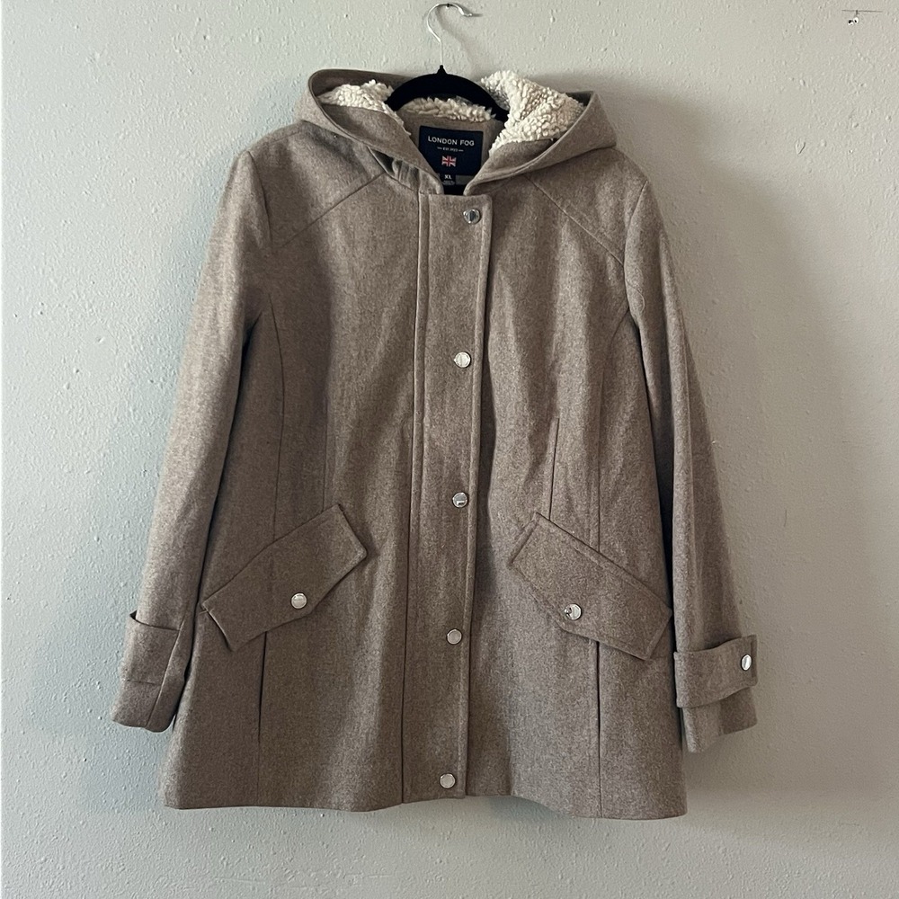 London Fog Womens XL Taupe Wool Blend Sherpa Hooded Coat Jacket Snap Zip Warm - Picture 2 of 8
